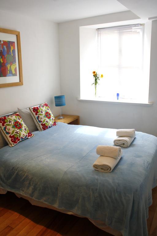 The Shop By Treetop Property Cirencester Room photo